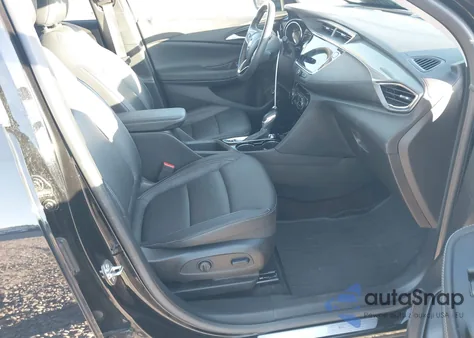 2022 Buick Encore Gx Fwd Essence z USA, uszkodzony, nr VIN KL4MMFSL8NB132722